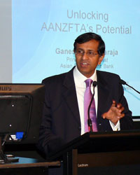 Photo of Dr Ganeshan Wignaraja presenting on the ASEAN-Australia-New Zealand Free Trade Agreement (AANZFTA)
