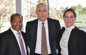 Kirsty Gusmao [right] with East Timor Ambassador, Abel Guterres [left] and AusAID Deputy Director General, James Batley [centre]