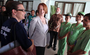 Prime Minister Julia Gillard visited Sanglah Hospital, Denpasar Bali, on October 12, 2012, together with the Indonesian Health Minister, Nafsiah Mboi to commemorate the 10 year anniversary of the Bali Bombing.