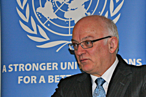 Photo of Bob McMullan