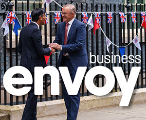 Prime Minister Anthony Albanese is warmly greeted by UK Prime Minister Rishi Sunak at 10 Downing Street to discuss the Australia-United Kingdom Free Trade Agreement, AUKUS and our efforts to support an open, prosperous and secure Indo-Pacific region.
