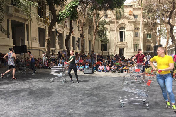 Performance on a street with trolleys