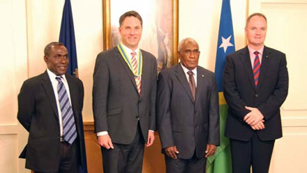 Trade Minister Richard Marles receives the Cross of Solomon Islands. Left to right: Hon Connelly Sandakabatu, Supervising Minister for Foreign Affairs and External Trade, the Hon Richard Marles MP, His Excellency Sir Frank Kabui, Governor-General of Solomon Islands, His Excellency Matt Anderson PSM, Australian High Commissioner to Solomon Islands.