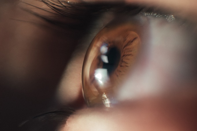 image of an eye