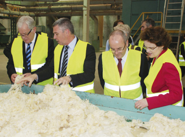 Ambassador to China, Frances Adamson (right), accompanies Minister for Trade and Investment, Andrew Robb AO (left), on a visit to an Australian wool processing plant, Wujiang, 24 October 2013. With them are: Michell Wool Chairman, David Michell (second left), and Senior Trade Commissioner to Shanghai, Michael Clifton. [DFAT]