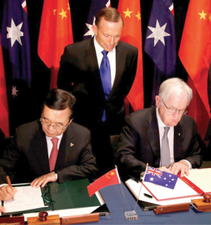 Mr Robb, ChAFTA signing, Canberra, June 2015