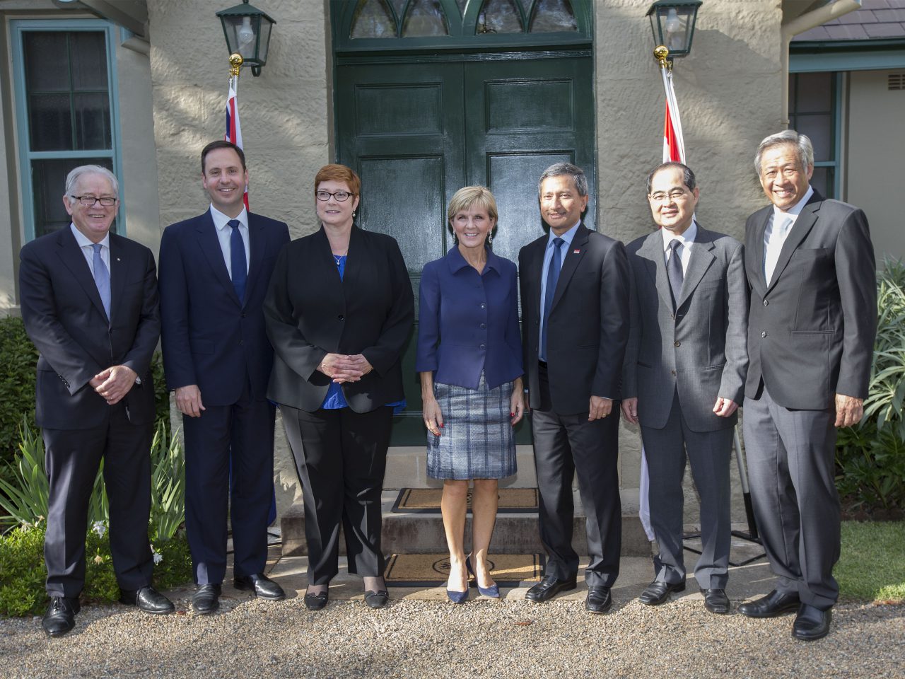 Australian Foreign, Defence and Trade and Investment Ministers meeting their Singaporean counterparts in Sydney. [DEPARTMENT OF DEFENCE/LSIS Tom Gibson]