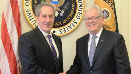 Trade and Investment Minister Andrew Robb meets United States Trade Representative Michael Froman in Washington D.C on 29 October 2013.