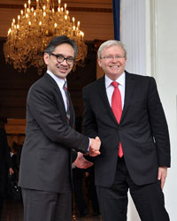 Photo of Australian Foreign Minister Kevin Rudd in Bali