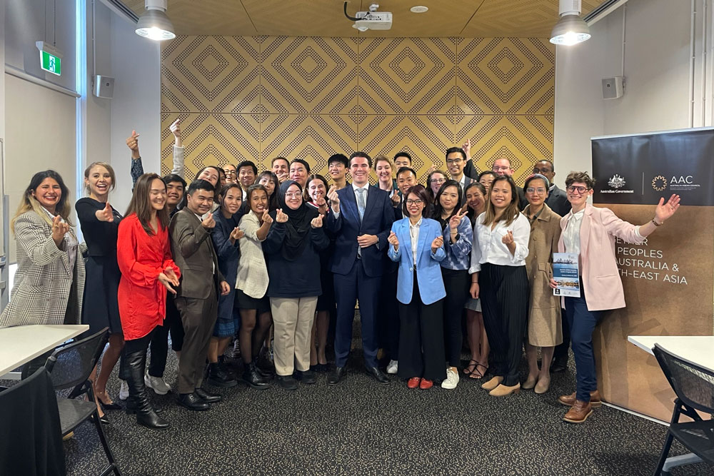 Group photo of the Hon Tim Watts MP with Southeast Asian participants at the 2023 Australia-ASEAN Emerging Leaders Program.