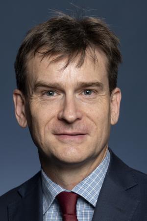 Portrait Justin Hayhurst