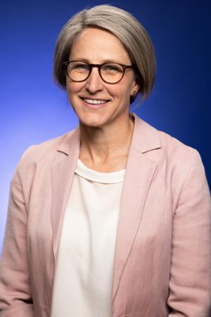 Portrait of Kristin Tilley.