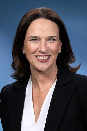 Ms Kate Wallace