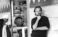 Hugo Weaving in India